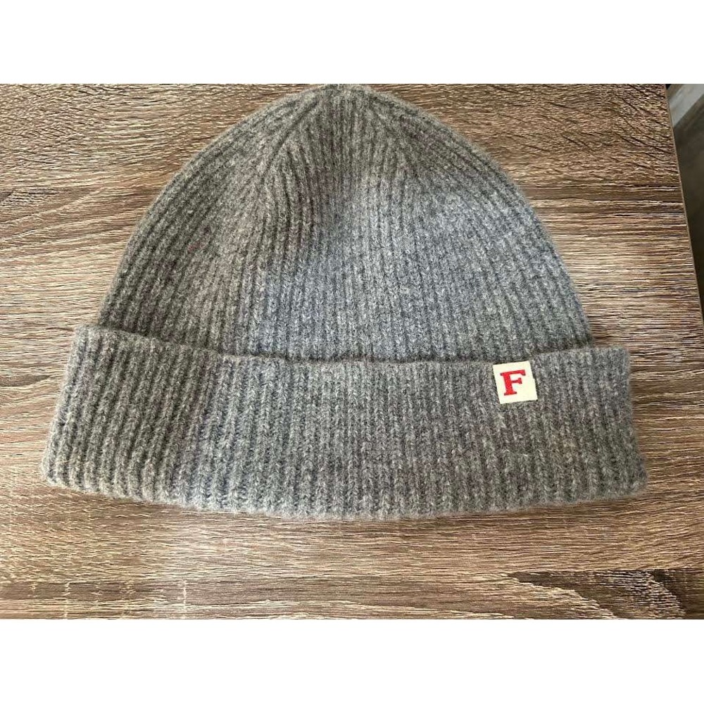 Fiorucci Grey 100% Wool Ribbed Knit Beanie Hat Made in Scotland Red F Logo